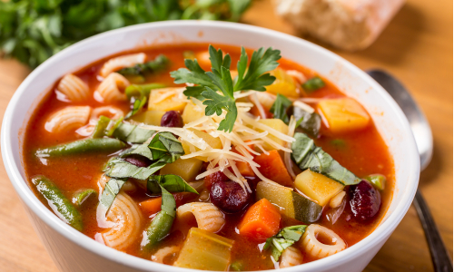 Recept na minestrone: Chutná polievka, ktorá zasýti a pohladí dušu