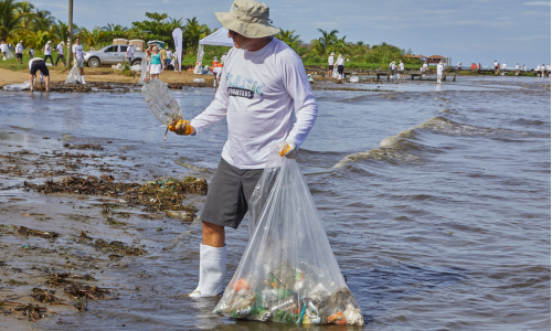 Oceány sú zaplavené plastovým odpadom: SodaStream má riešenie, ako zastaviť plytvanie jednorazovými fľašami