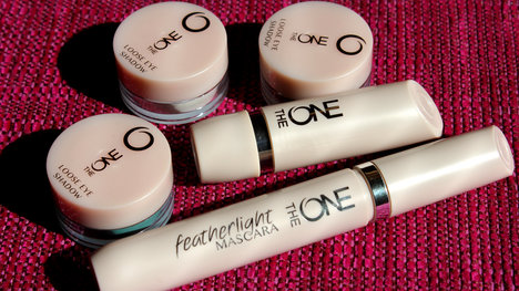 TEST: Oriflame dekoratívna kozmetika The ONE Featherlight
