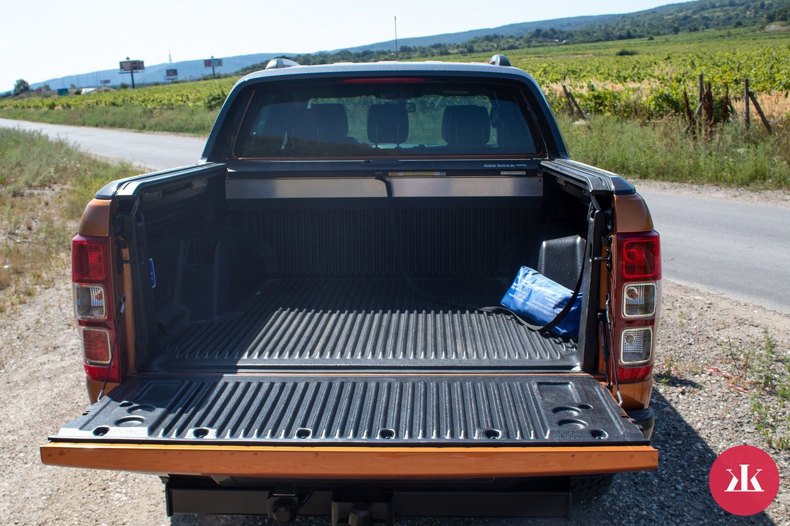 Ford Ranger - batožinový / nákladný priestor