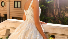 Očarujúce svadobné šaty plné luxusu a romantiky