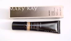 TEST: Nová dekoratívna kozmetika Mary Kay