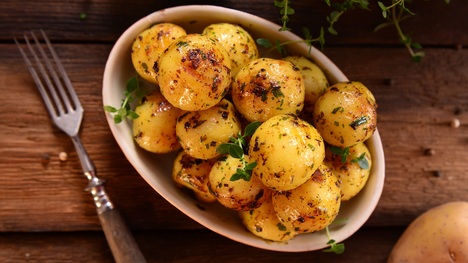 Ako pripraviť nové zemiaky? 3 skvelé recepty, ktoré musíš vyskúšať
