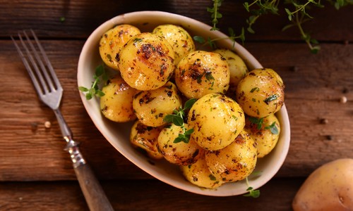 Ako pripraviť nové zemiaky? 3 skvelé recepty, ktoré musíš vyskúšať