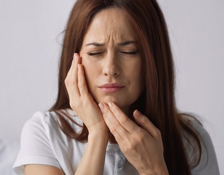 Zápal zubnej drene – aké sú príčiny, príznaky a liečba pulpitídy?