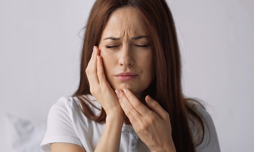 Zápal zubnej drene – aké sú príčiny, príznaky a liečba pulpitídy?