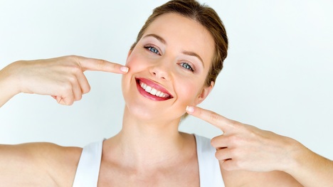 Domáce bielenie zubov – áno alebo nie?