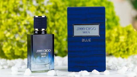 Vyhraj 4x pánsku toaletnú vodu Jimmy Choo Man Blue v hodnote 43 €!