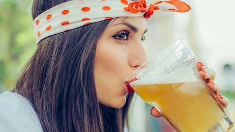 Pivo a jeho vplyv na zdravie a krásu: Zisti, čo sa v ňom ukrýva!