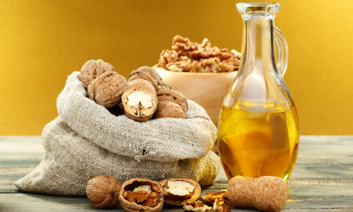 Skúsila si olej z vlašských orechov? Je to zázrak pre naše zdravie!